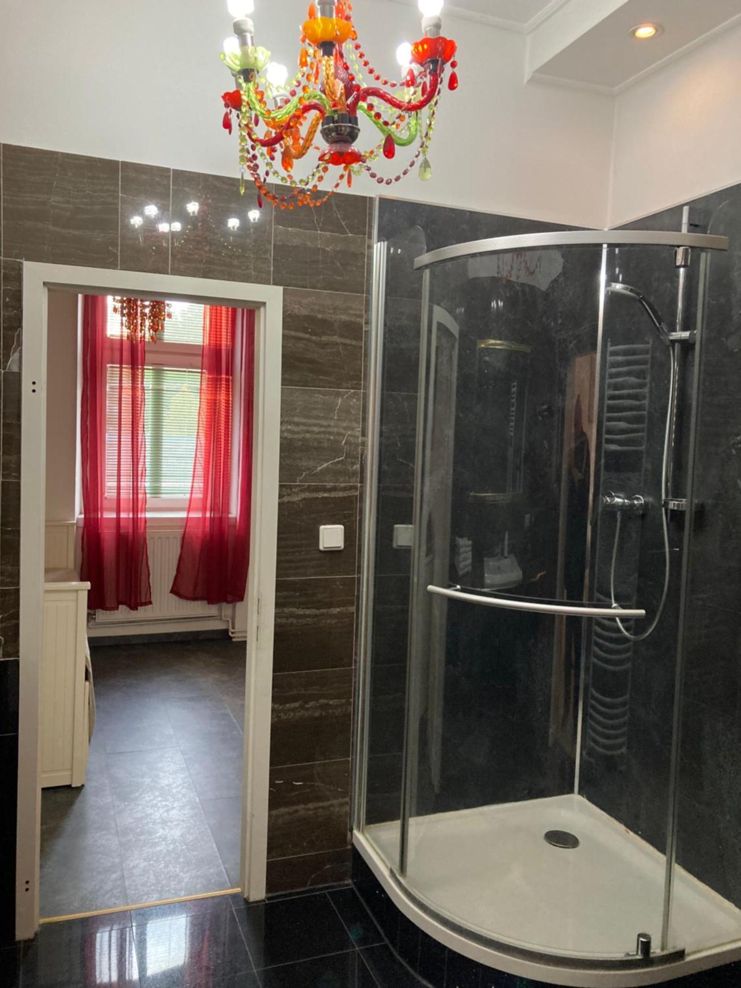 Suite Apartment Jedlesee Відень Екстер'єр фото